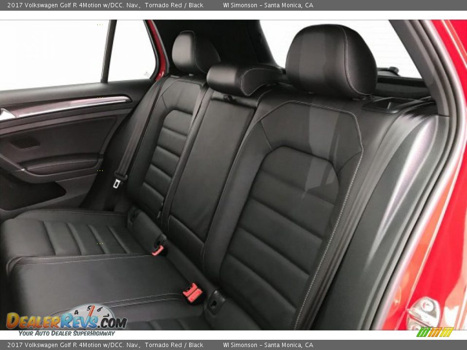 Rear Seat of 2017 Volkswagen Golf R 4Motion w/DCC. Nav. Photo #15
