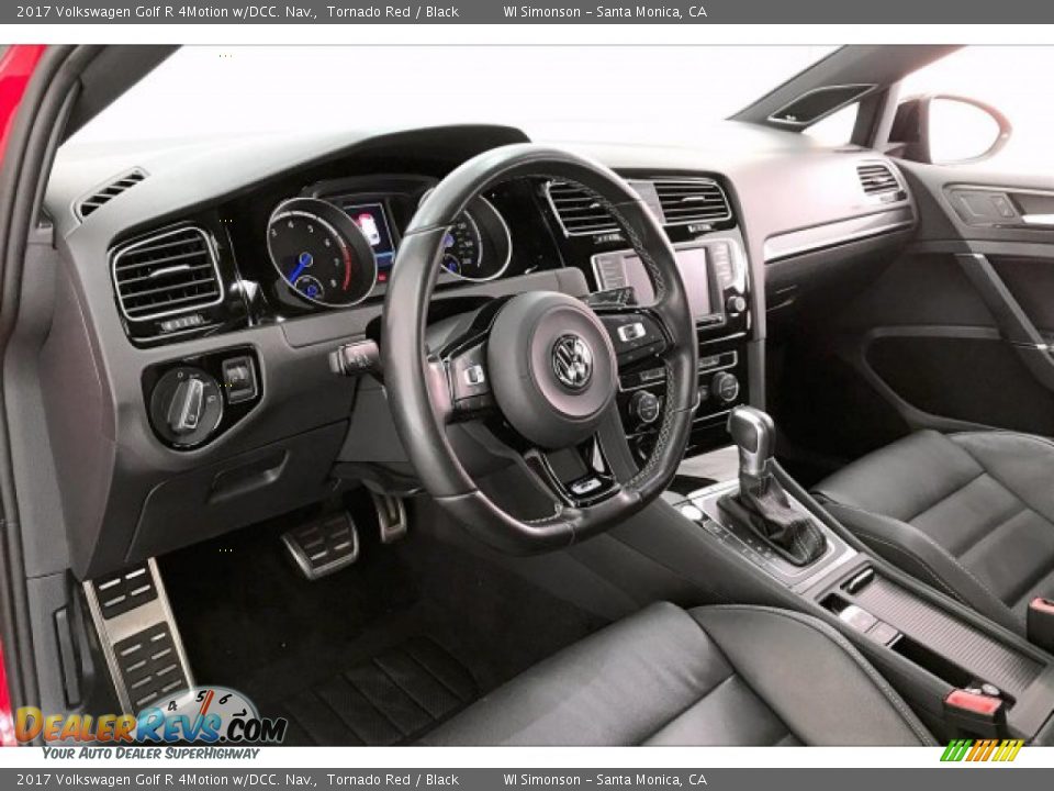 Dashboard of 2017 Volkswagen Golf R 4Motion w/DCC. Nav. Photo #22