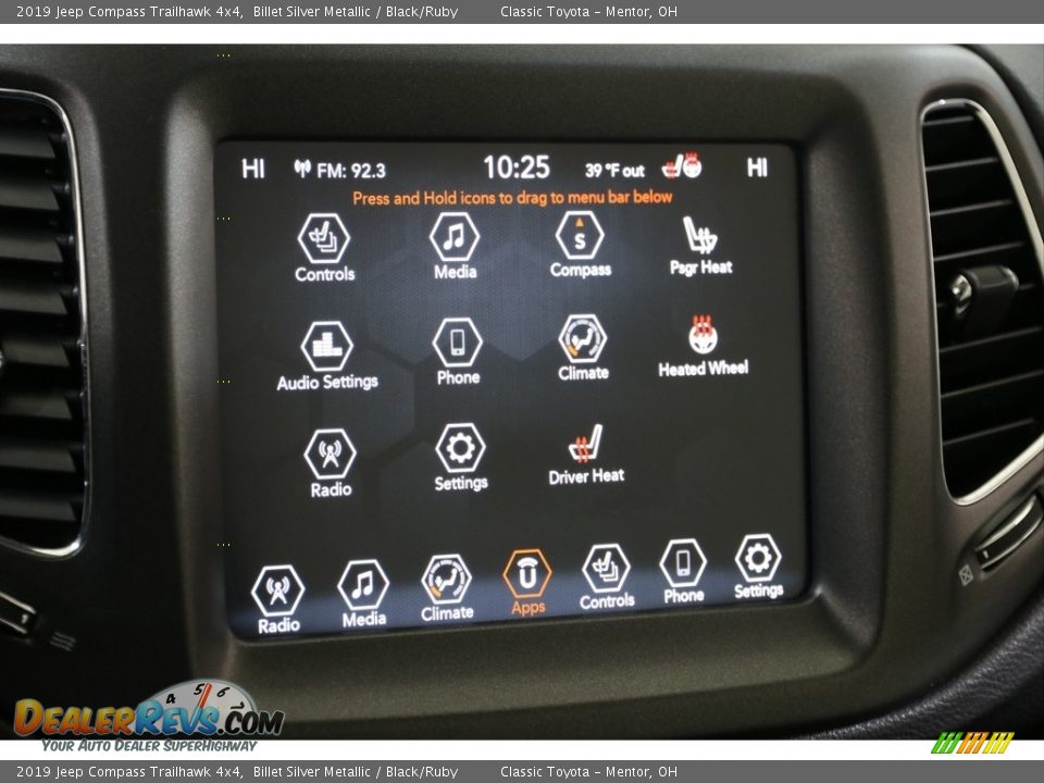 Controls of 2019 Jeep Compass Trailhawk 4x4 Photo #12