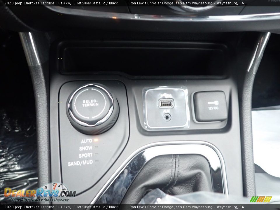 2020 Jeep Cherokee Latitude Plus 4x4 Billet Silver Metallic / Black Photo #20
