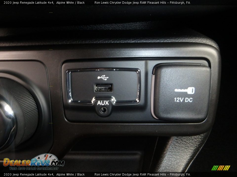 2020 Jeep Renegade Latitude 4x4 Alpine White / Black Photo #19