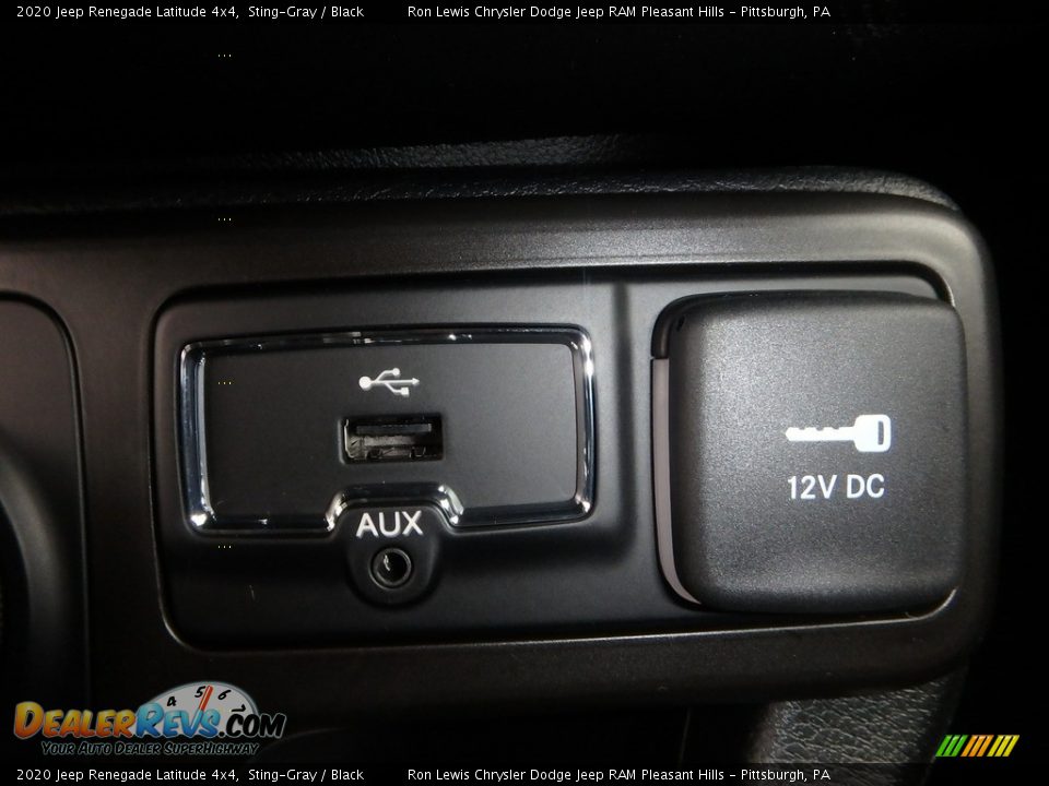 2020 Jeep Renegade Latitude 4x4 Sting-Gray / Black Photo #19
