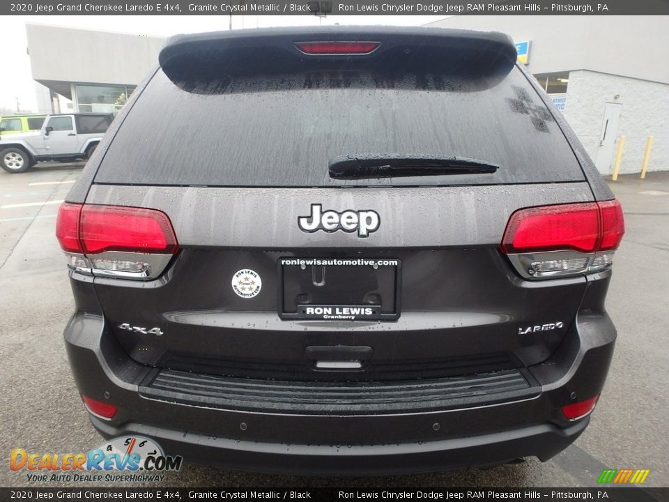 2020 Jeep Grand Cherokee Laredo E 4x4 Granite Crystal Metallic / Black Photo #4