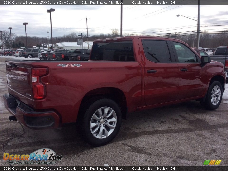 2020 Chevrolet Silverado 1500 Custom Crew Cab 4x4 Cajun Red Tintcoat / Jet Black Photo #9