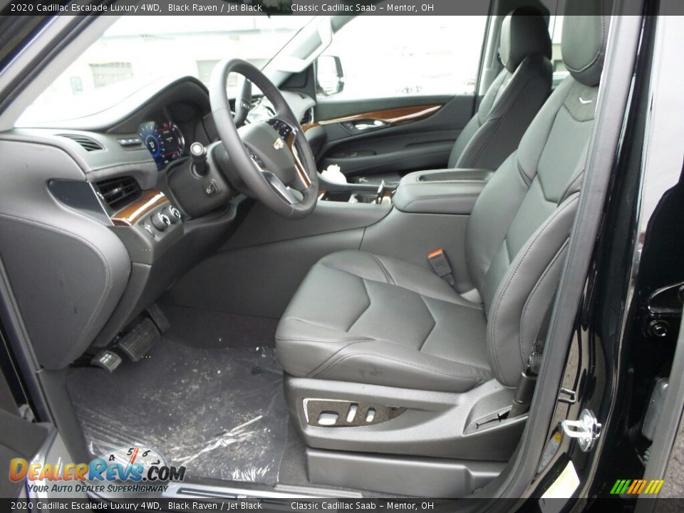 Front Seat of 2020 Cadillac Escalade Luxury 4WD Photo #3