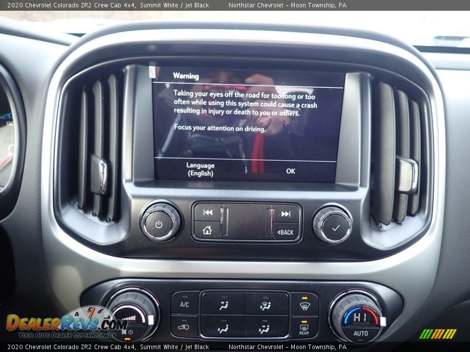 Controls of 2020 Chevrolet Colorado ZR2 Crew Cab 4x4 Photo #18