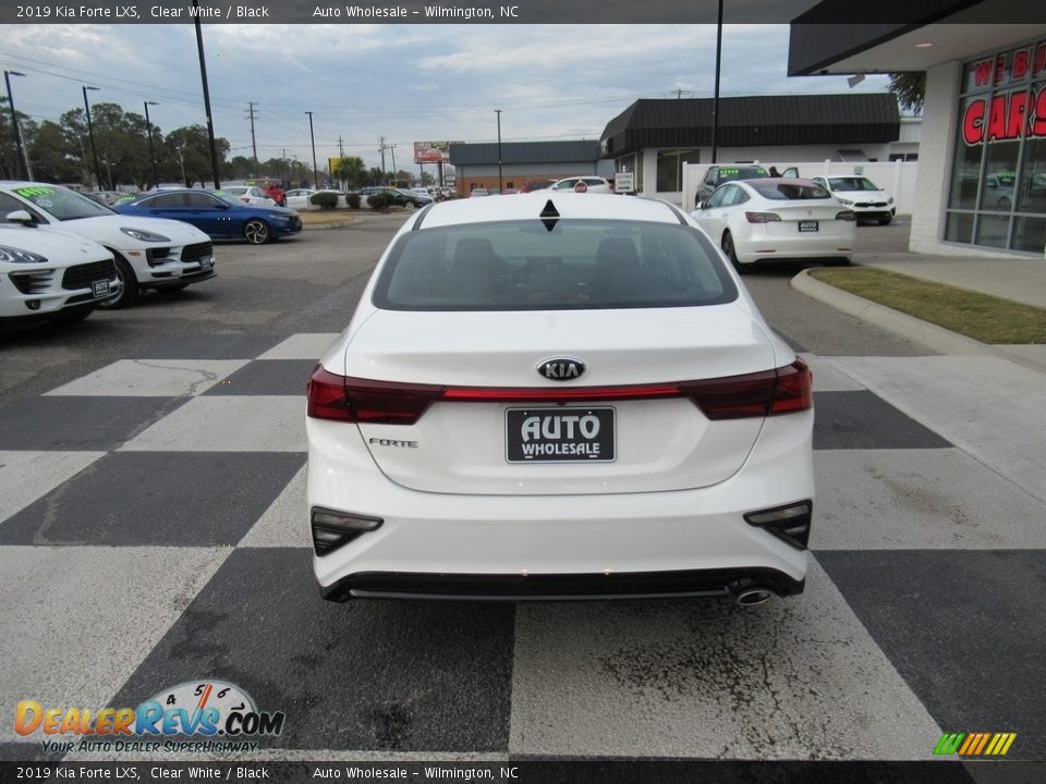 2019 Kia Forte LXS Clear White / Black Photo #4