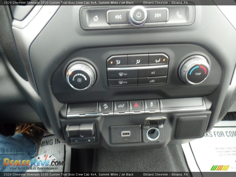 2020 Chevrolet Silverado 1500 Custom Trail Boss Crew Cab 4x4 Summit White / Jet Black Photo #30