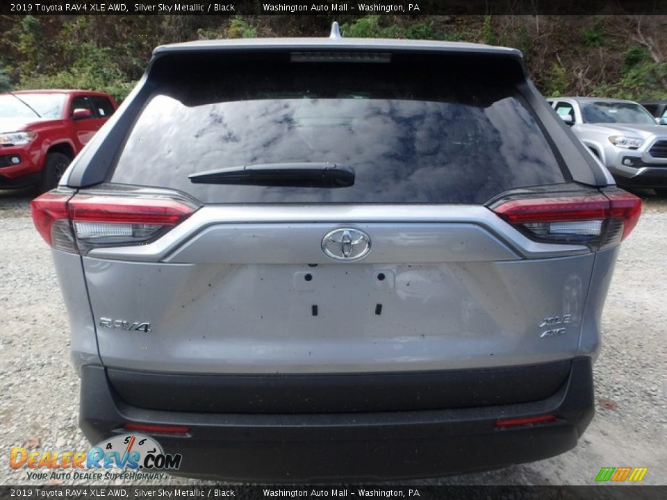 2019 Toyota RAV4 XLE AWD Silver Sky Metallic / Black Photo #4
