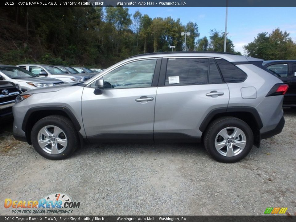 Silver Sky Metallic 2019 Toyota RAV4 XLE AWD Photo #7
