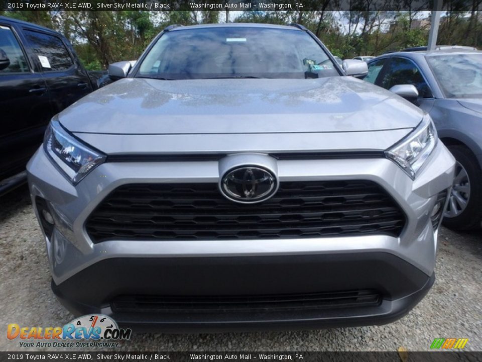 2019 Toyota RAV4 XLE AWD Silver Sky Metallic / Black Photo #9