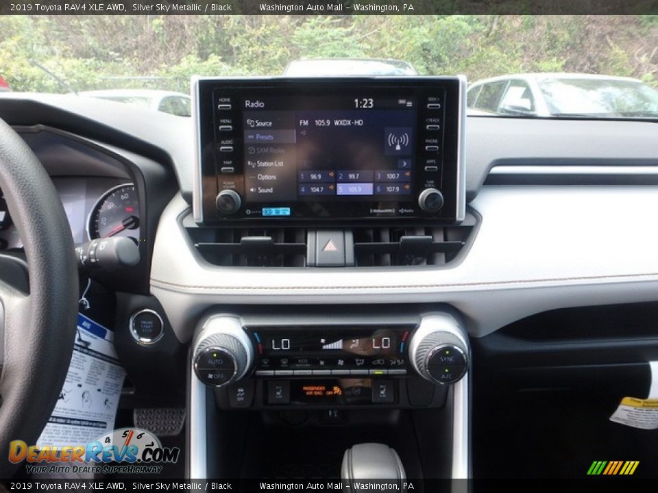 2019 Toyota RAV4 XLE AWD Silver Sky Metallic / Black Photo #17