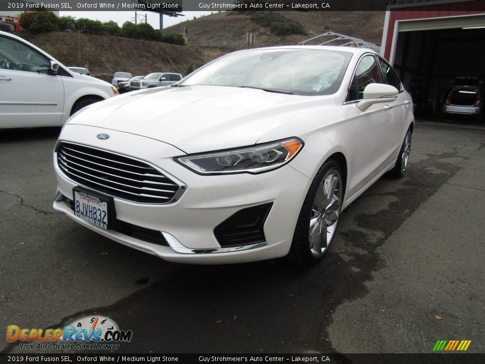 2019 Ford Fusion SEL Oxford White / Medium Light Stone Photo #2