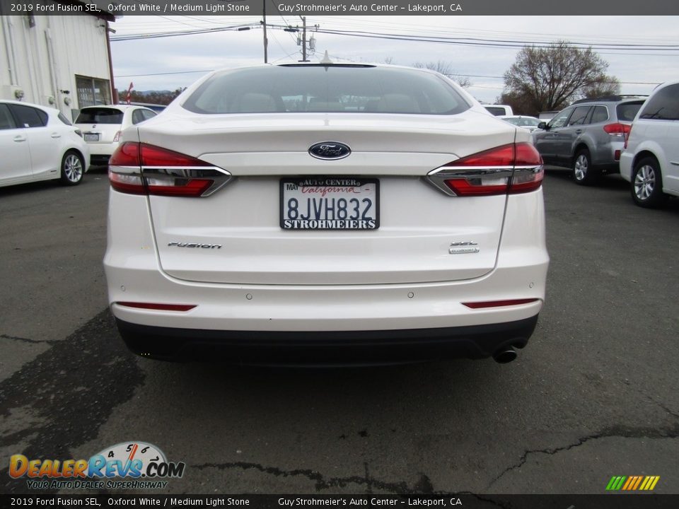 2019 Ford Fusion SEL Oxford White / Medium Light Stone Photo #3