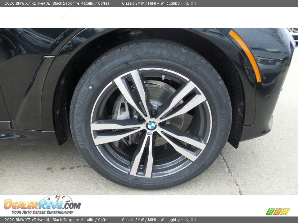 2020 BMW X7 xDrive40i Wheel Photo #2
