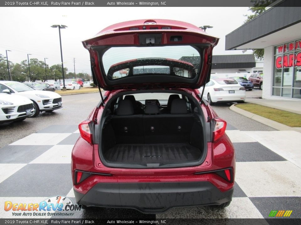 2019 Toyota C-HR XLE Ruby Flare Pearl / Black Photo #5