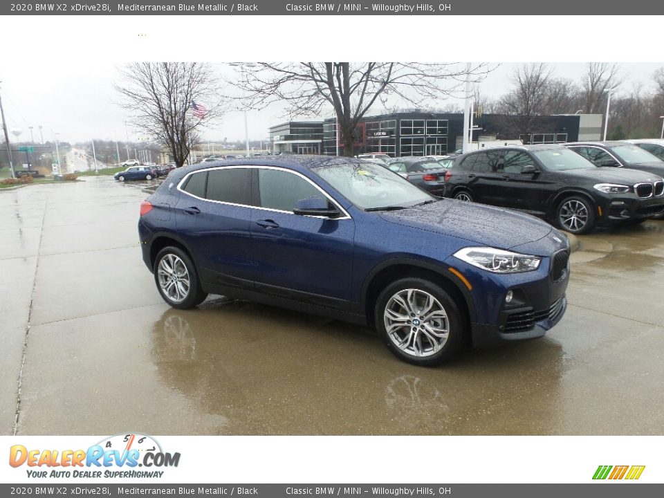 Front 3/4 View of 2020 BMW X2 xDrive28i Photo #1