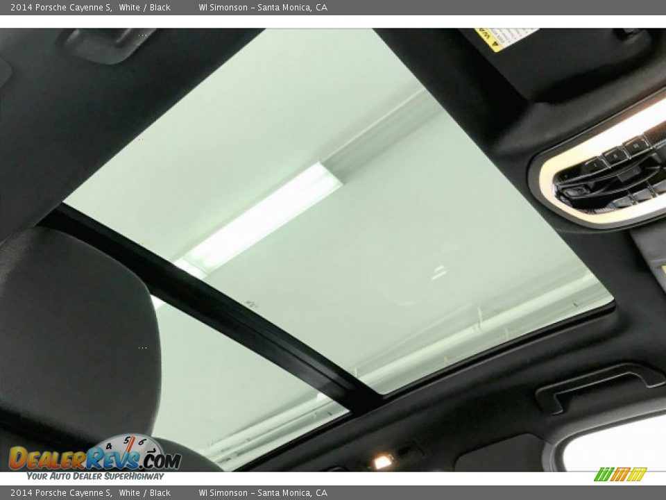 2014 Porsche Cayenne S White / Black Photo #29