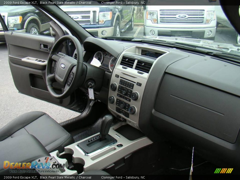 2009 Ford Escape XLT Black Pearl Slate Metallic / Charcoal Photo #13