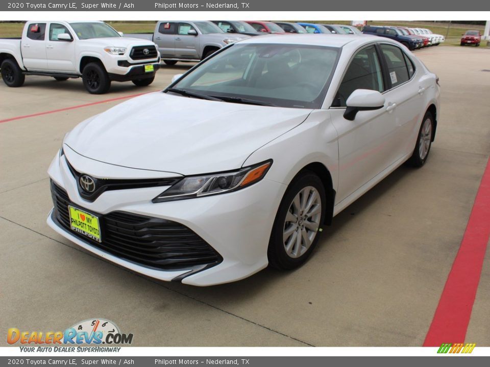 2020 Toyota Camry LE Super White / Ash Photo #4