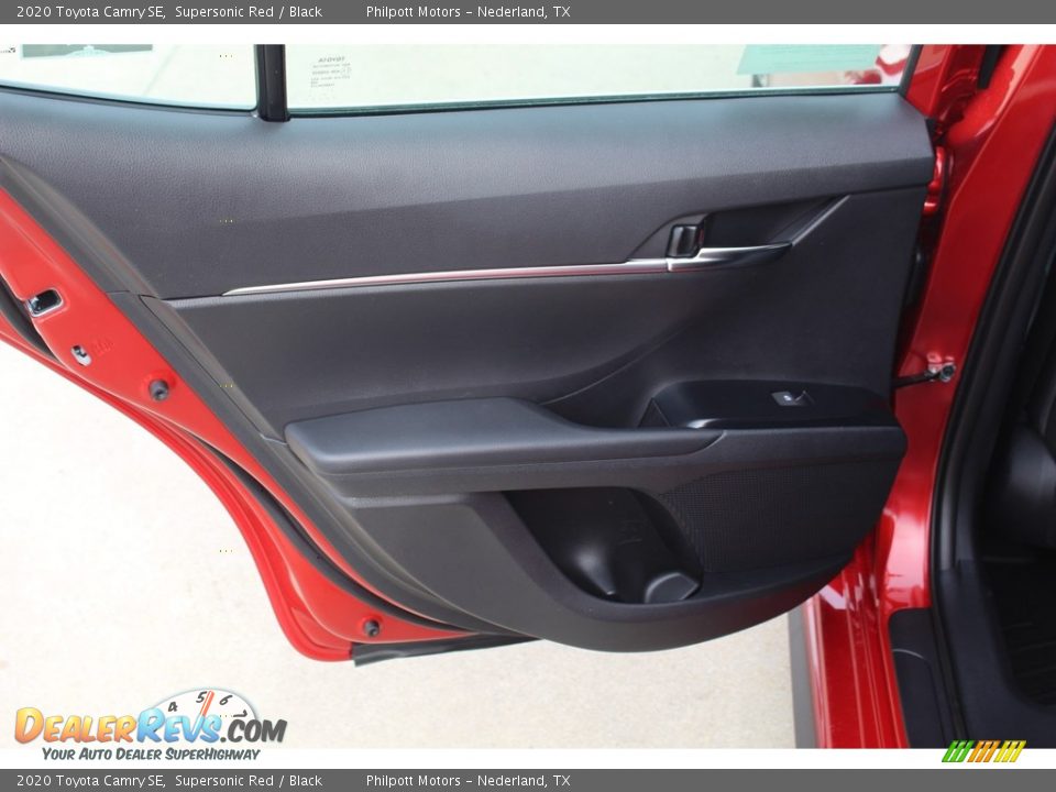2020 Toyota Camry SE Supersonic Red / Black Photo #19