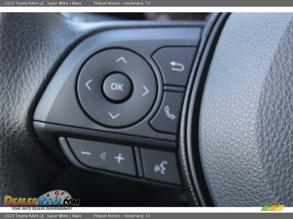 2020 Toyota RAV4 LE Super White / Black Photo #12