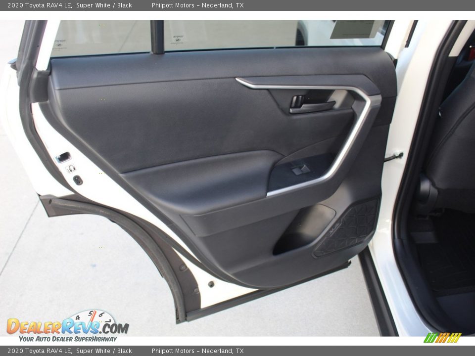 2020 Toyota RAV4 LE Super White / Black Photo #19