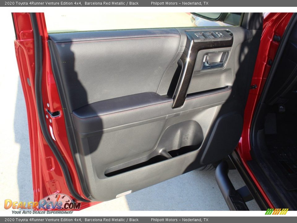 2020 Toyota 4Runner Venture Edition 4x4 Barcelona Red Metallic / Black Photo #9