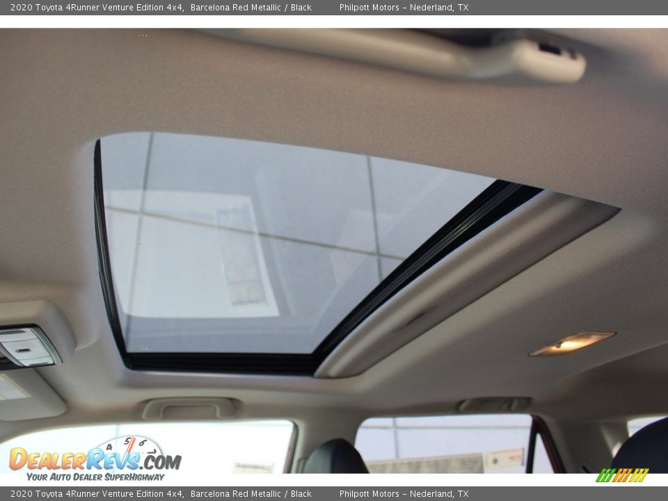 2020 Toyota 4Runner Venture Edition 4x4 Barcelona Red Metallic / Black Photo #22