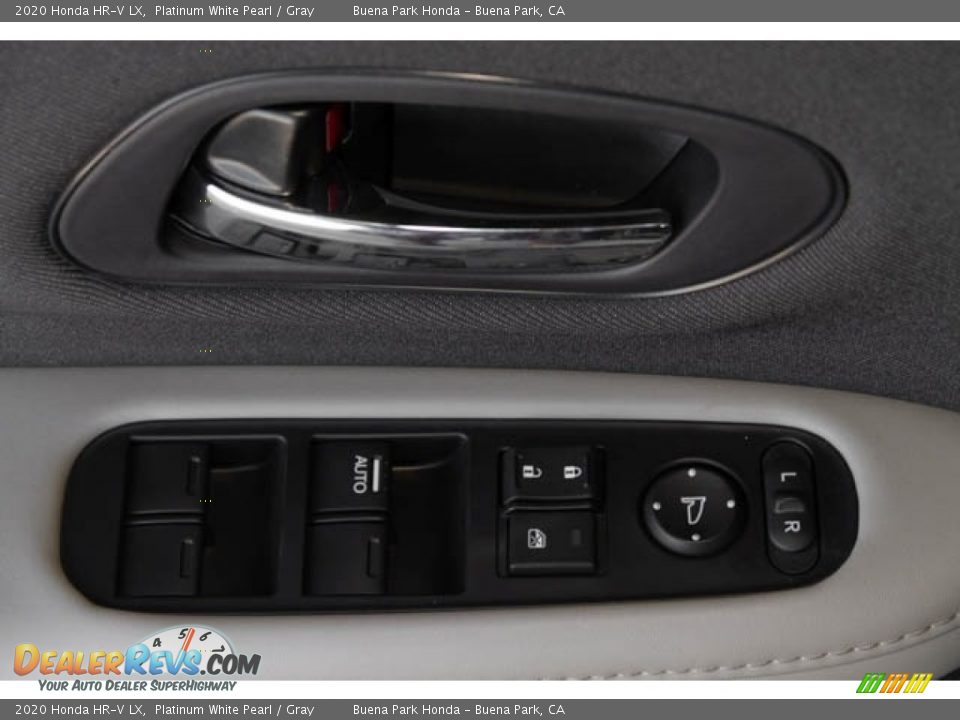 2020 Honda HR-V LX Platinum White Pearl / Gray Photo #31