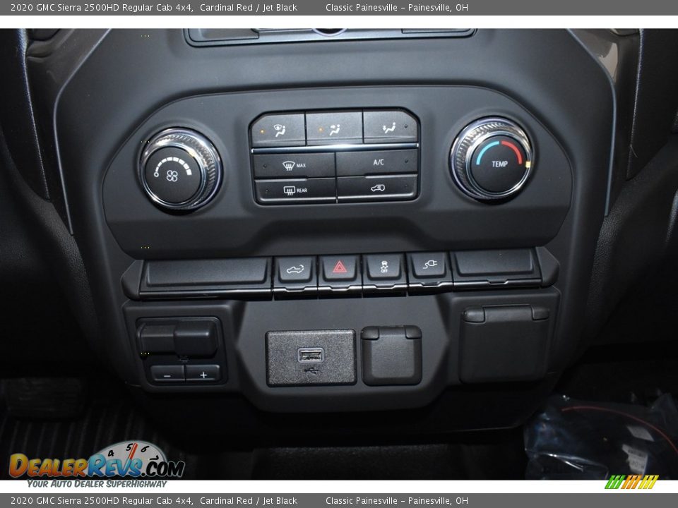 Controls of 2020 GMC Sierra 2500HD Regular Cab 4x4 Photo #12
