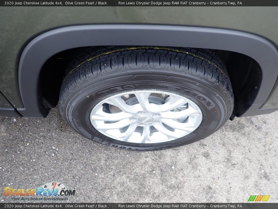 2020 Jeep Cherokee Latitude 4x4 Olive Green Pearl / Black Photo #9