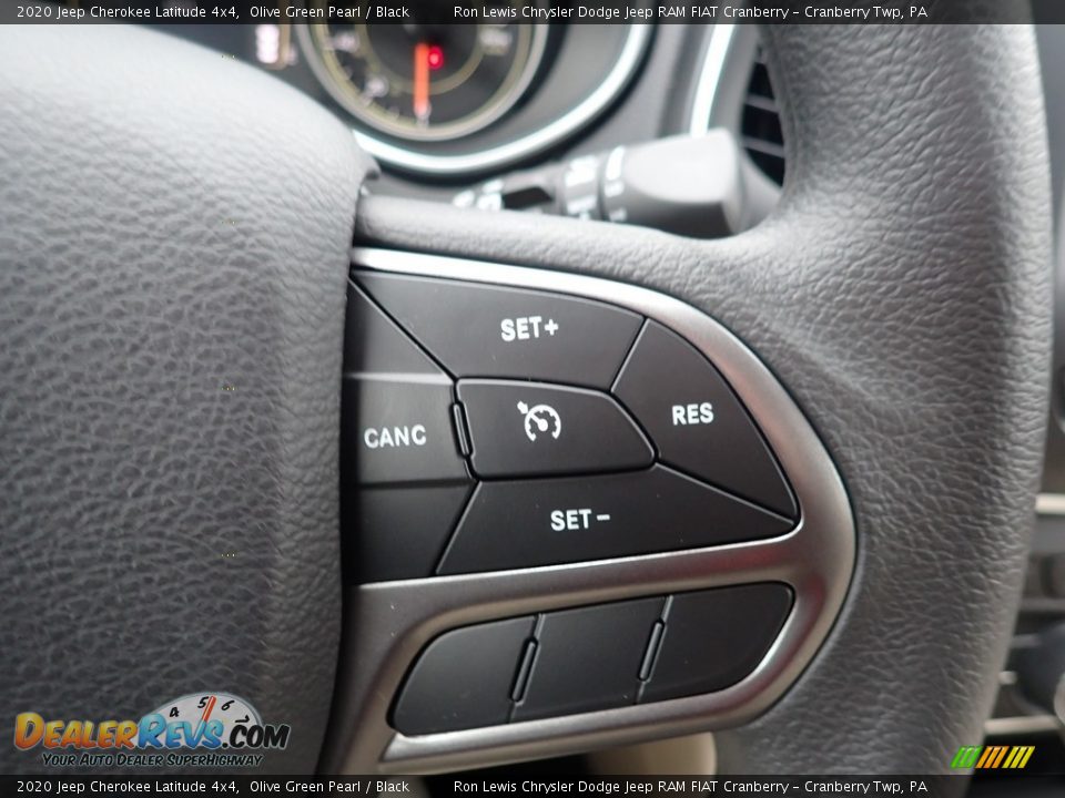 2020 Jeep Cherokee Latitude 4x4 Olive Green Pearl / Black Photo #18