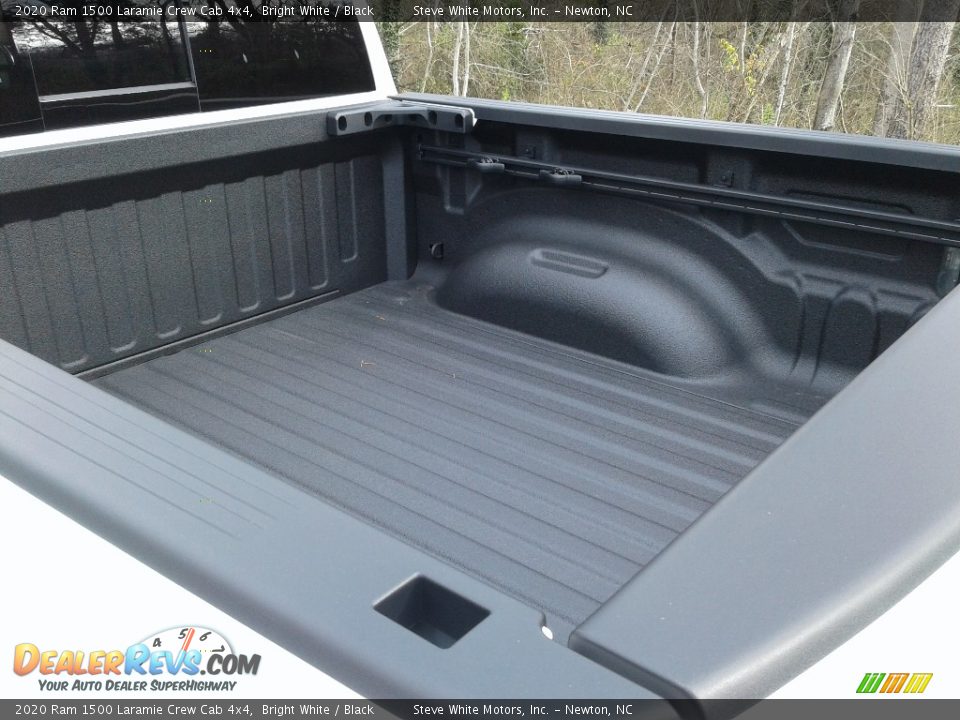 2020 Ram 1500 Laramie Crew Cab 4x4 Bright White / Black Photo #27