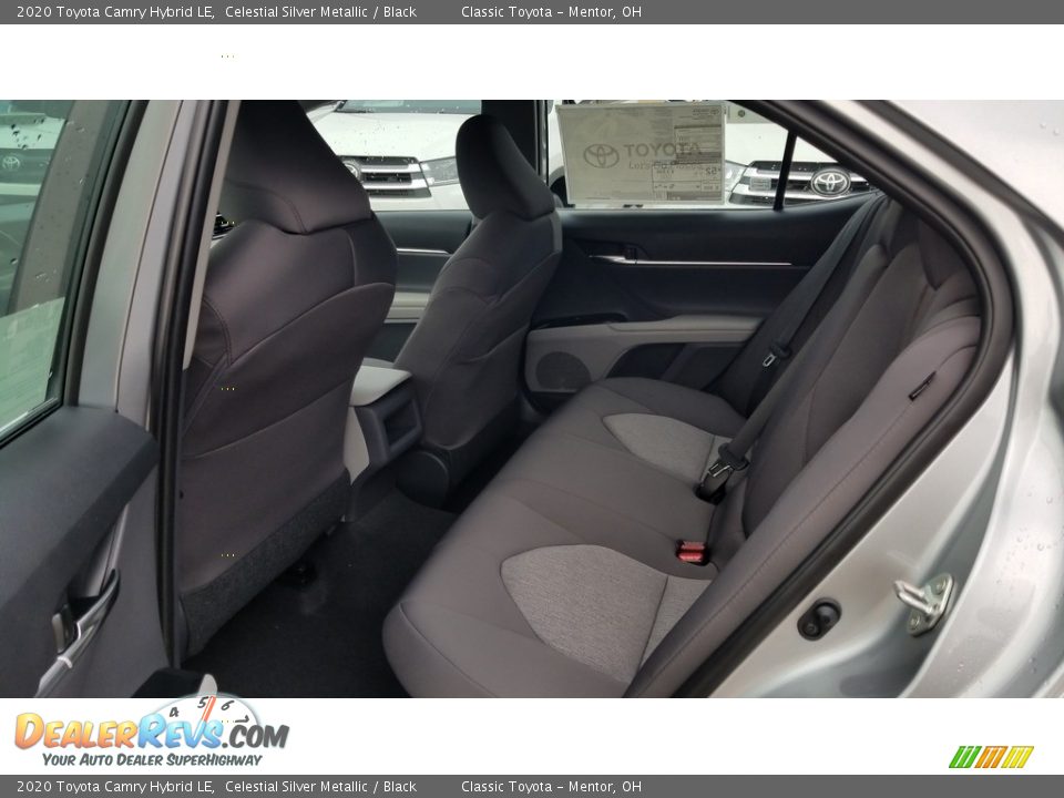 2020 Toyota Camry Hybrid LE Celestial Silver Metallic / Black Photo #3