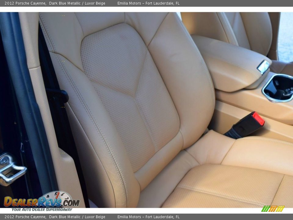 2012 Porsche Cayenne Dark Blue Metallic / Luxor Beige Photo #33