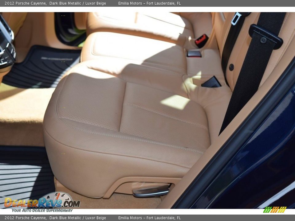2012 Porsche Cayenne Dark Blue Metallic / Luxor Beige Photo #40