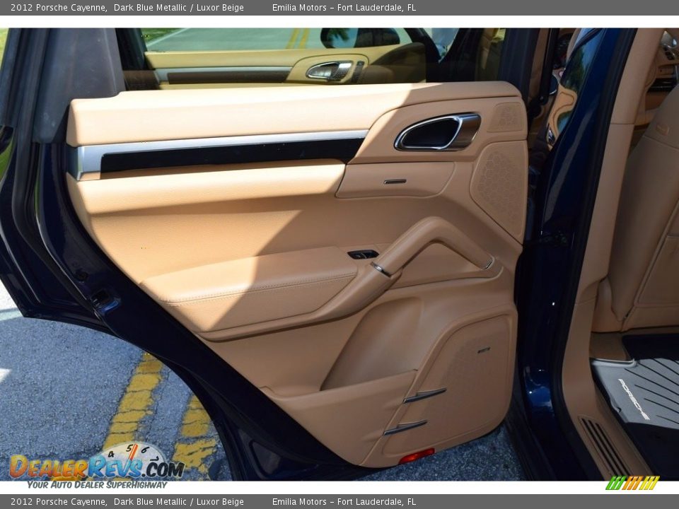 2012 Porsche Cayenne Dark Blue Metallic / Luxor Beige Photo #41