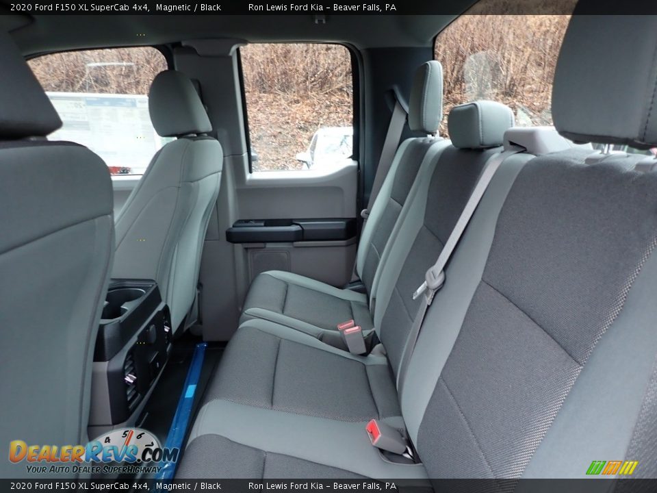 Rear Seat of 2020 Ford F150 XL SuperCab 4x4 Photo #13