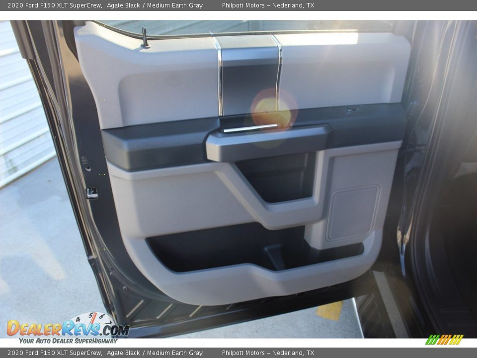 2020 Ford F150 XLT SuperCrew Agate Black / Medium Earth Gray Photo #20