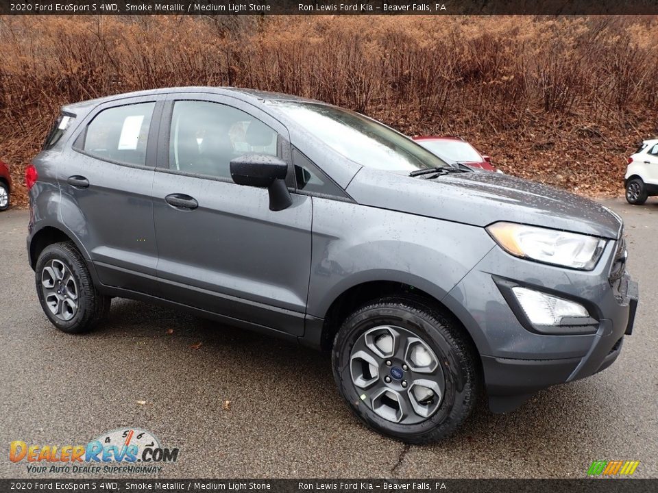 Front 3/4 View of 2020 Ford EcoSport S 4WD Photo #9