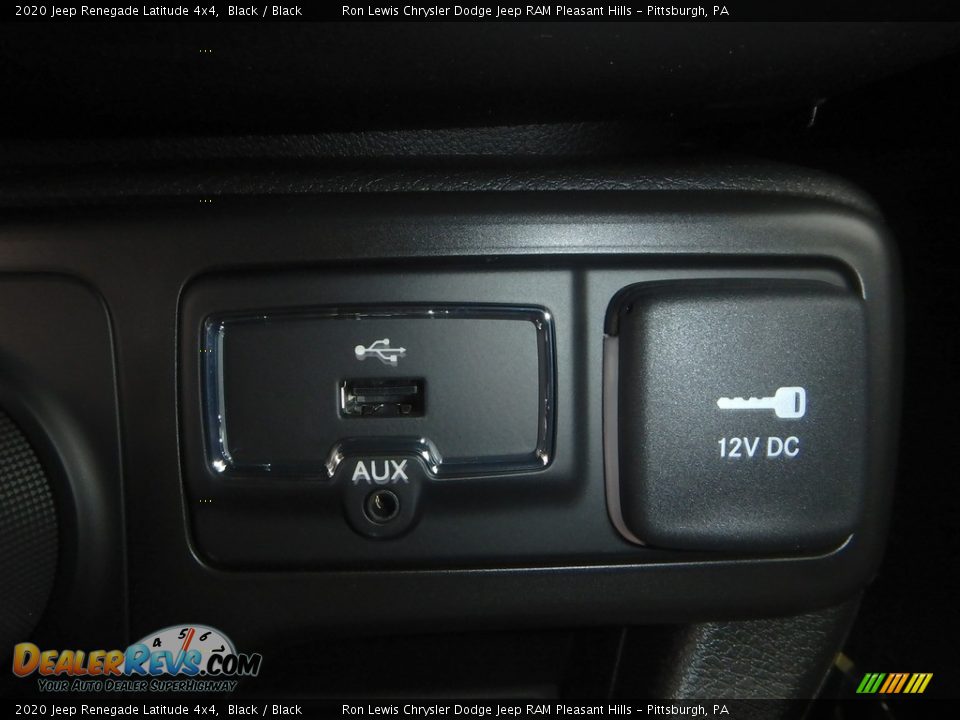 2020 Jeep Renegade Latitude 4x4 Black / Black Photo #19