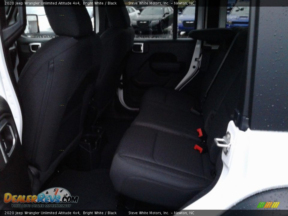 2020 Jeep Wrangler Unlimited Altitude 4x4 Bright White / Black Photo #2
