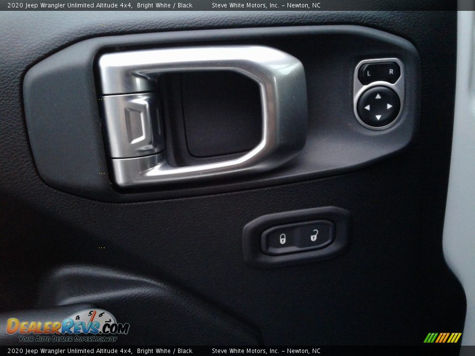 2020 Jeep Wrangler Unlimited Altitude 4x4 Bright White / Black Photo #4