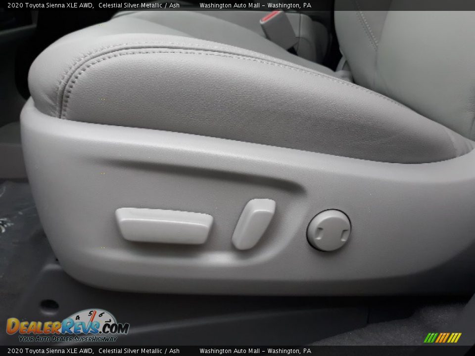 2020 Toyota Sienna XLE AWD Celestial Silver Metallic / Ash Photo #13