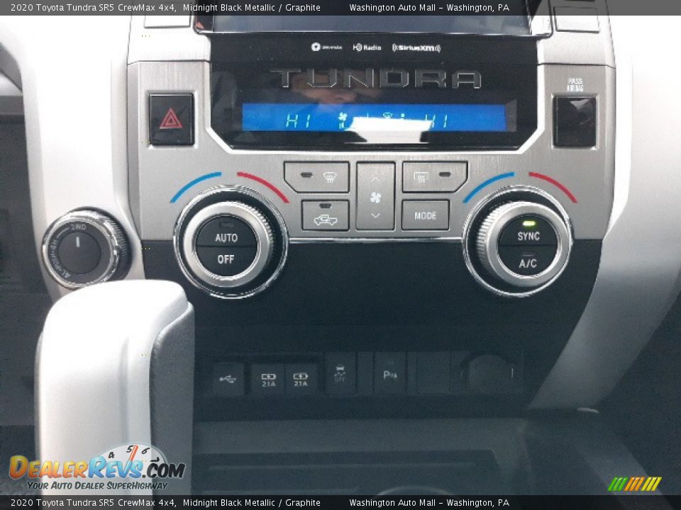 2020 Toyota Tundra SR5 CrewMax 4x4 Midnight Black Metallic / Graphite Photo #10