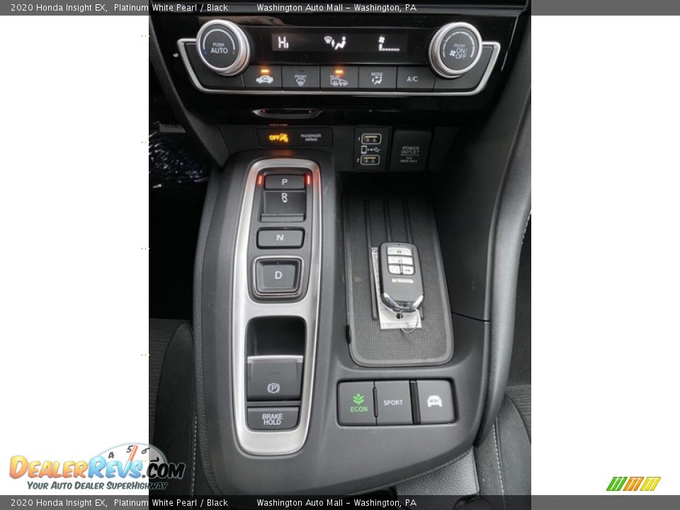 2020 Honda Insight EX Platinum White Pearl / Black Photo #32