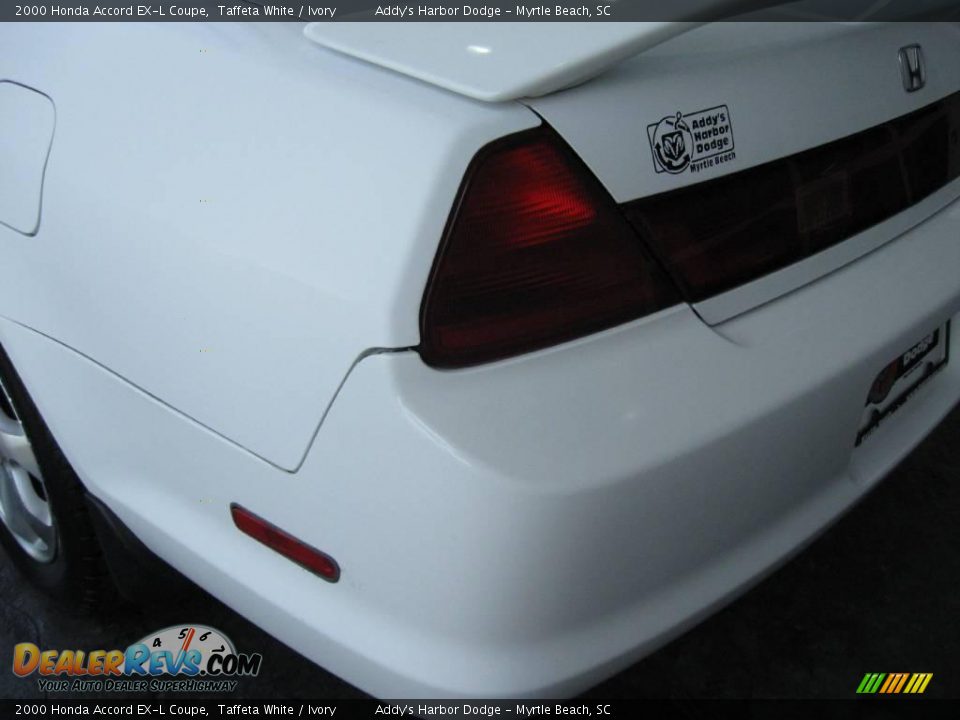 2000 Honda Accord EX-L Coupe Taffeta White / Ivory Photo #7