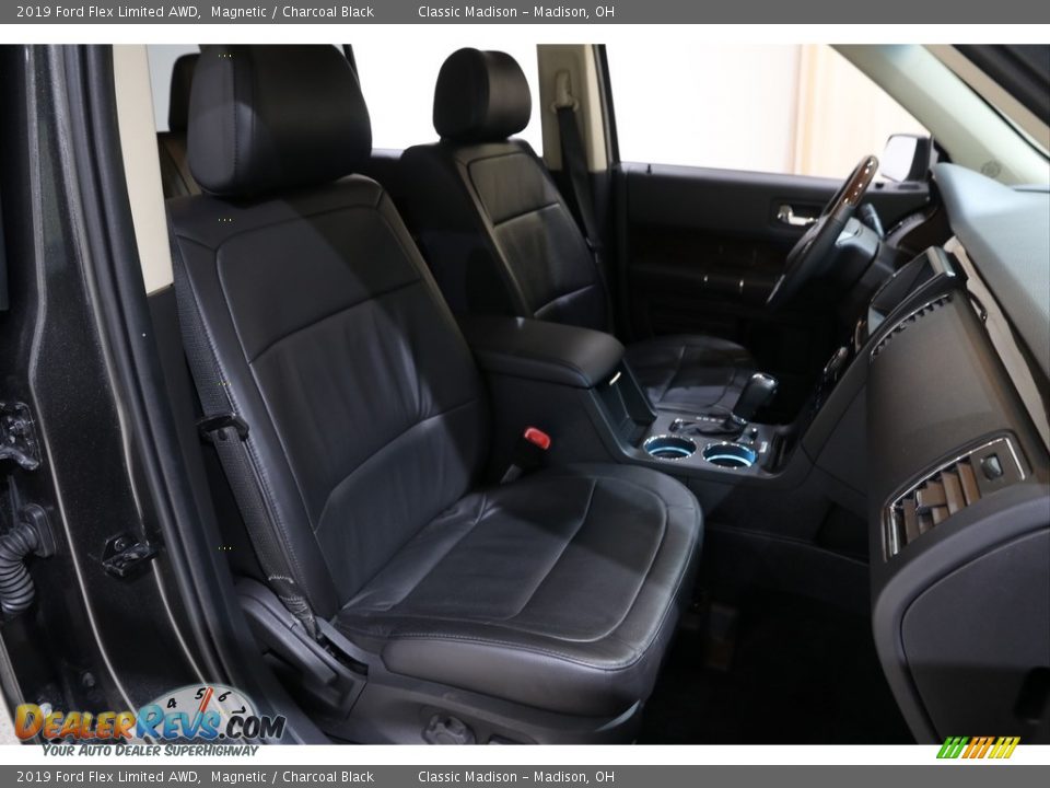 2019 Ford Flex Limited AWD Magnetic / Charcoal Black Photo #17