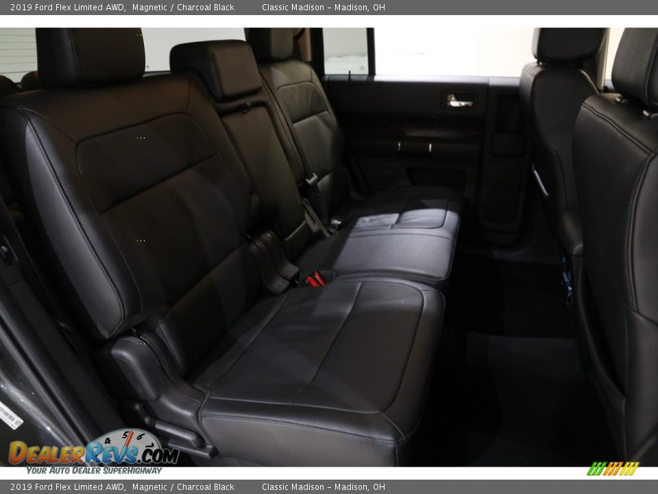 2019 Ford Flex Limited AWD Magnetic / Charcoal Black Photo #18